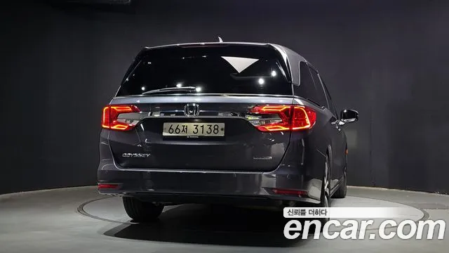 Honda Odyssey 2019 Серый из Кореи, фото 5