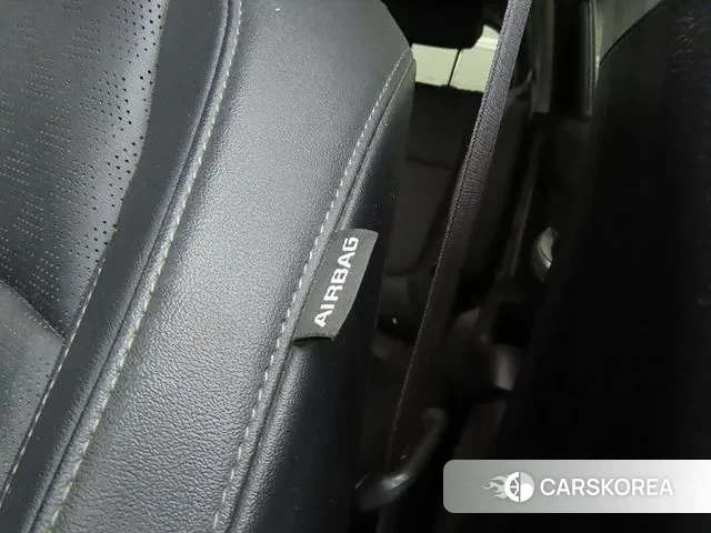 Kia Seltos 2021 Серый из Кореи, фото 5