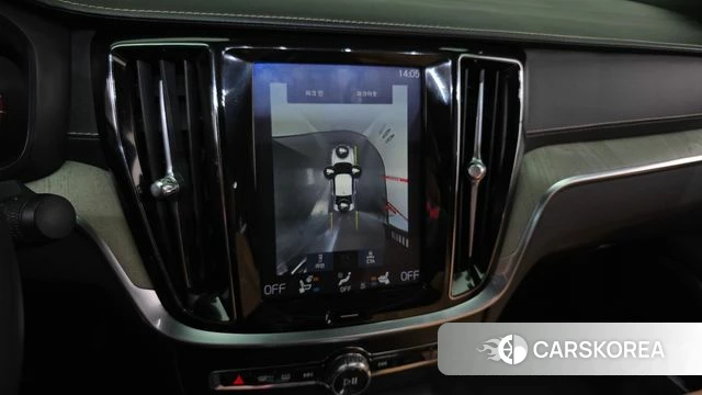 Volvo S60 3rd generation 2019 Белый из Кореи, фото 5