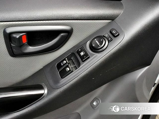 Hyundai The New Grand Starex 2018 Белый из Кореи, фото 5