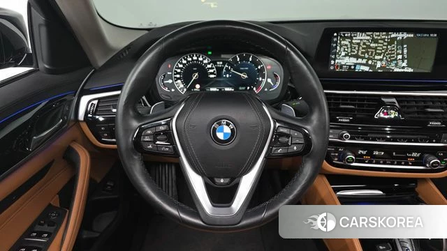 BMW 5 Series (G30) 2018 Черный из Кореи, фото 5