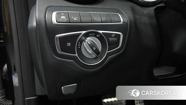 Mercedes-Benz C-Class W205 2020 Черный из Кореи, фото 5