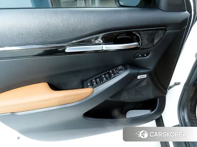 Kia The New Seltos 2023 Белый из Кореи, фото 5