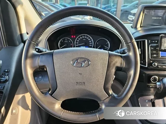 Hyundai The New Grand Starex 2019 Белый из Кореи, фото 5