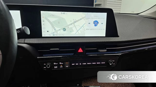 Kia EV6 2022 Черный из Кореи, фото 5