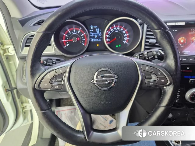 Ssangyong Tivoli Armor 2018 Жемчужный цвет из Кореи, фото 5