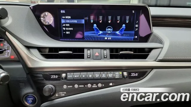 Lexus ES300h 7th generation 2018 Серебристо-серый из Кореи, фото 5