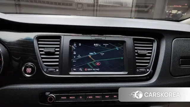 Kia The New Carnival 2019 Белый из Кореи, фото 5