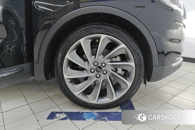 Lincoln Navigator 2021 Черный из Китая, фото 5