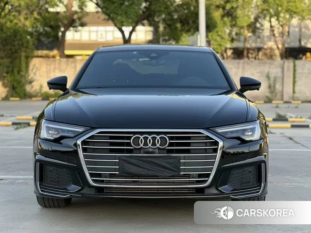 Audi A6L 2021 Черный из Китая, фото 5