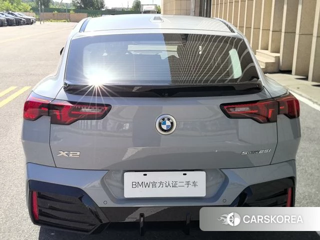 BMW X2 (import) 2025 Серебристо-серый из Китая, фото 5