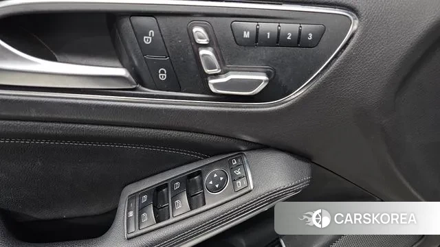 Mercedes-Benz GLA-Class X156 2019 Серый из Кореи, фото 5