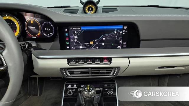 Porsche 911(992) id 3903896 из Кореи 5