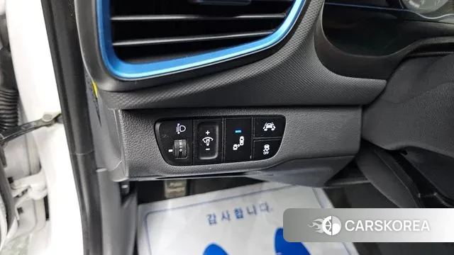 Hyundai Ionic Hybrid 2018 Белый из Кореи, фото 5