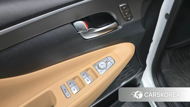 Hyundai The New Santa Fe 2021 Белый из Кореи, фото 5