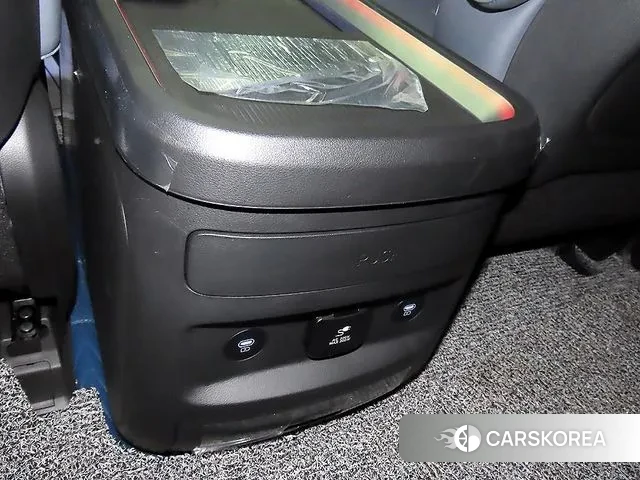 Hyundai Staria 2024 Белый из Кореи, фото 5