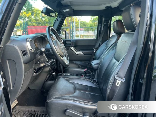 Jeep Wrangler 2018 Черный из Китая, фото 5