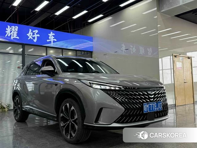 Roewe RX5 2023 Серебристо-серый из Китая, фото 5
