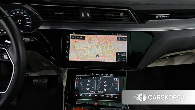 Audi e-Tron 2021 Серебристо-серый из Кореи, фото 5