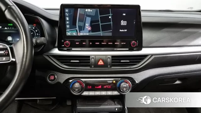 Kia The New K3 2nd generation 2022 Белый из Кореи, фото 5