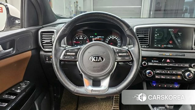 Kia Sportage The Bold 2018 Белый из Кореи, фото 5