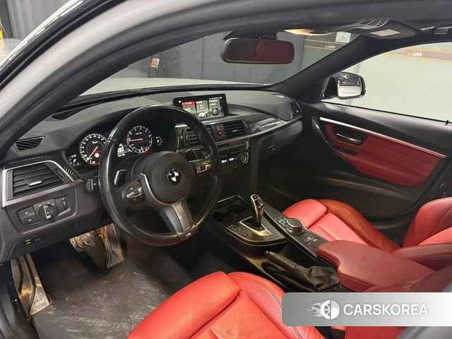 BMW 3 Series (F30) 2018 Белый из Кореи, фото 5