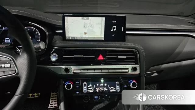 Genesis The New G70 2023 Черный из Кореи, фото 5