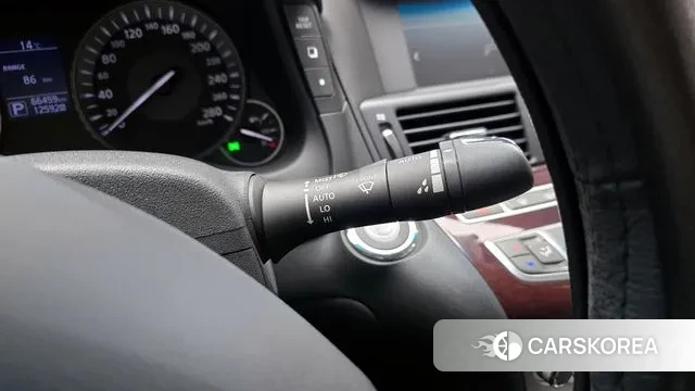 Infiniti Q70 2019 Белый из Кореи, фото 5