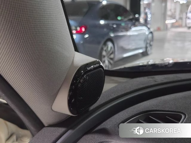 Mini Cooper S Clubman 2022 Жемчужный цвет из Кореи, фото 5