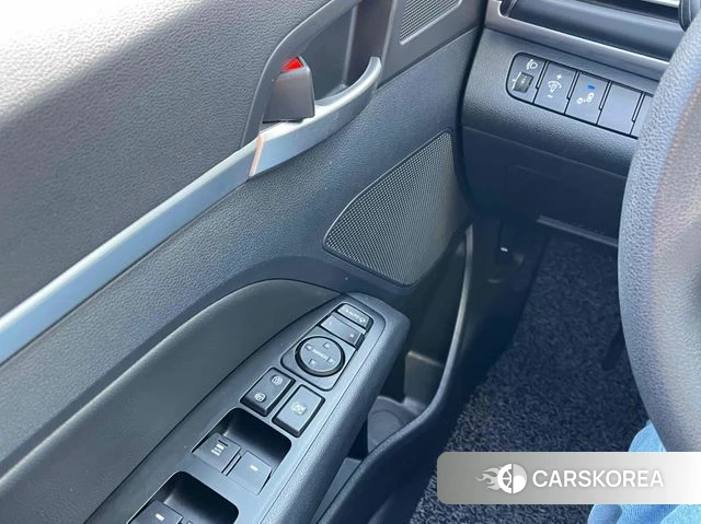 Hyundai The New Avante AD 2018 Белый из Кореи, фото 5