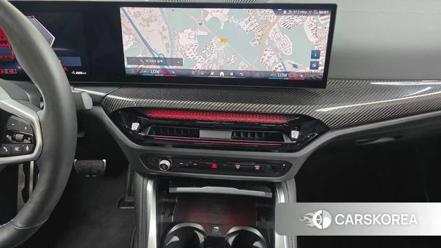 BMW i4 2025 Красный из Кореи, фото 5