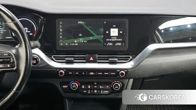 Kia Niro Plus 2022 Серебряный из Кореи, фото 5