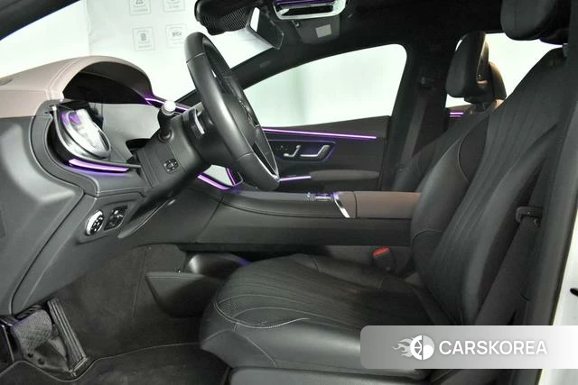 Mercedes-Benz EQS 2023 Белый из Китая, фото 5