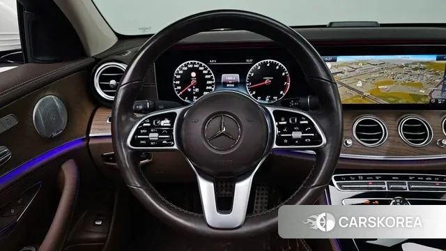 Mercedes-Benz E-Class W213 2020 Белый из Кореи, фото 5