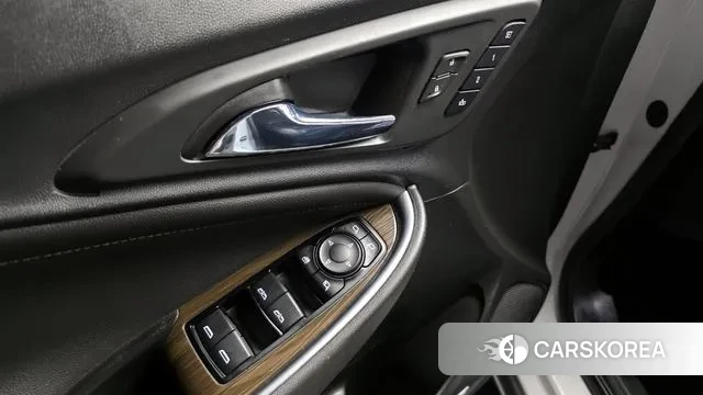 Chevrolet (GM Daewoo) The New Malibu 2020 Белый из Кореи, фото 5