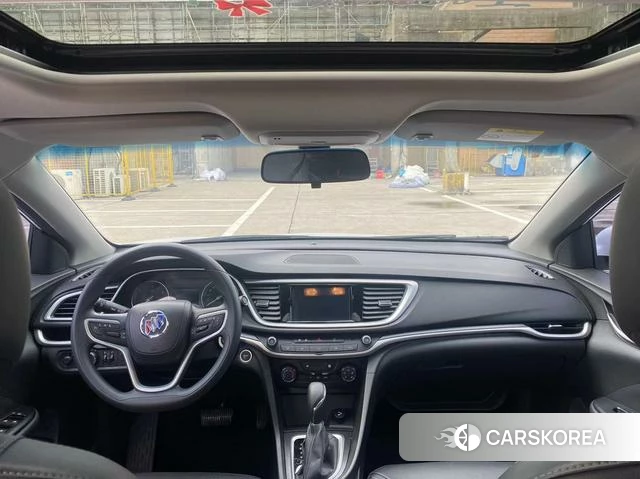 Buick Yinglang 2023 Белый из Китая, фото 5