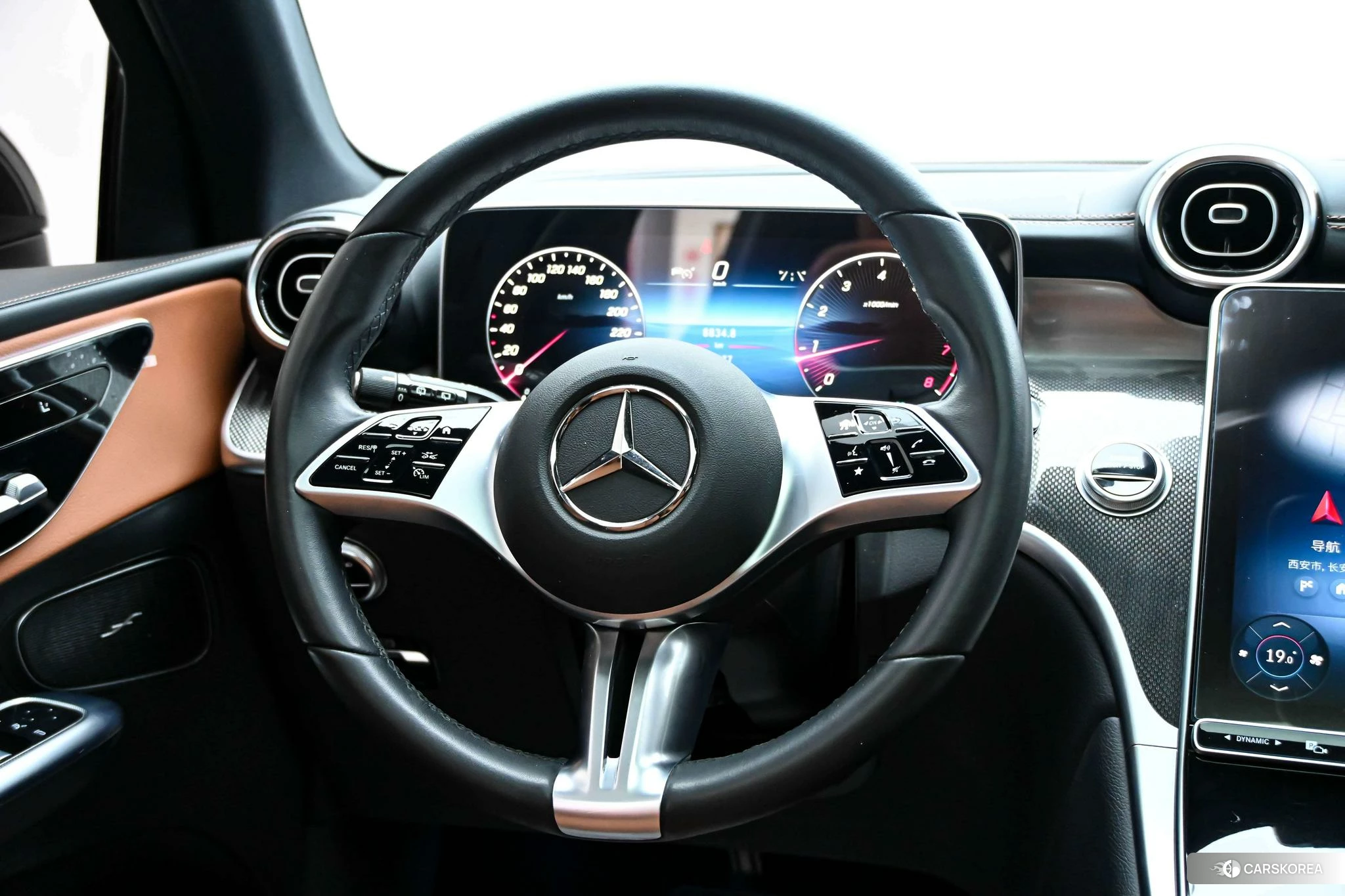 Mercedes-Benz GLC 2023 Черный из Китая, фото 5