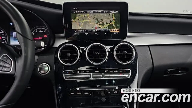 Mercedes-Benz C-Class W205 2018 Белый из Кореи, фото 5