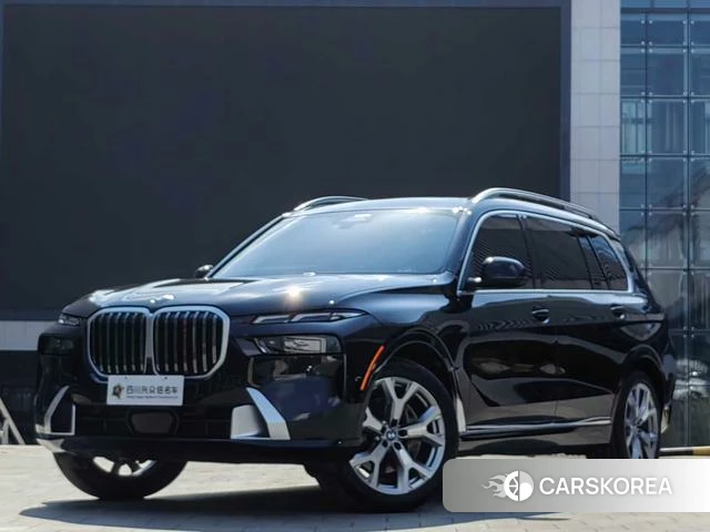 BMW X7 2023 Черный из Китая, фото 5