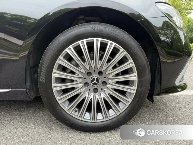 Mercedes-Benz E-class 2023 Черный из Китая, фото 5