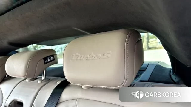 Porsche Taycan id 2422501 из Кореи 5