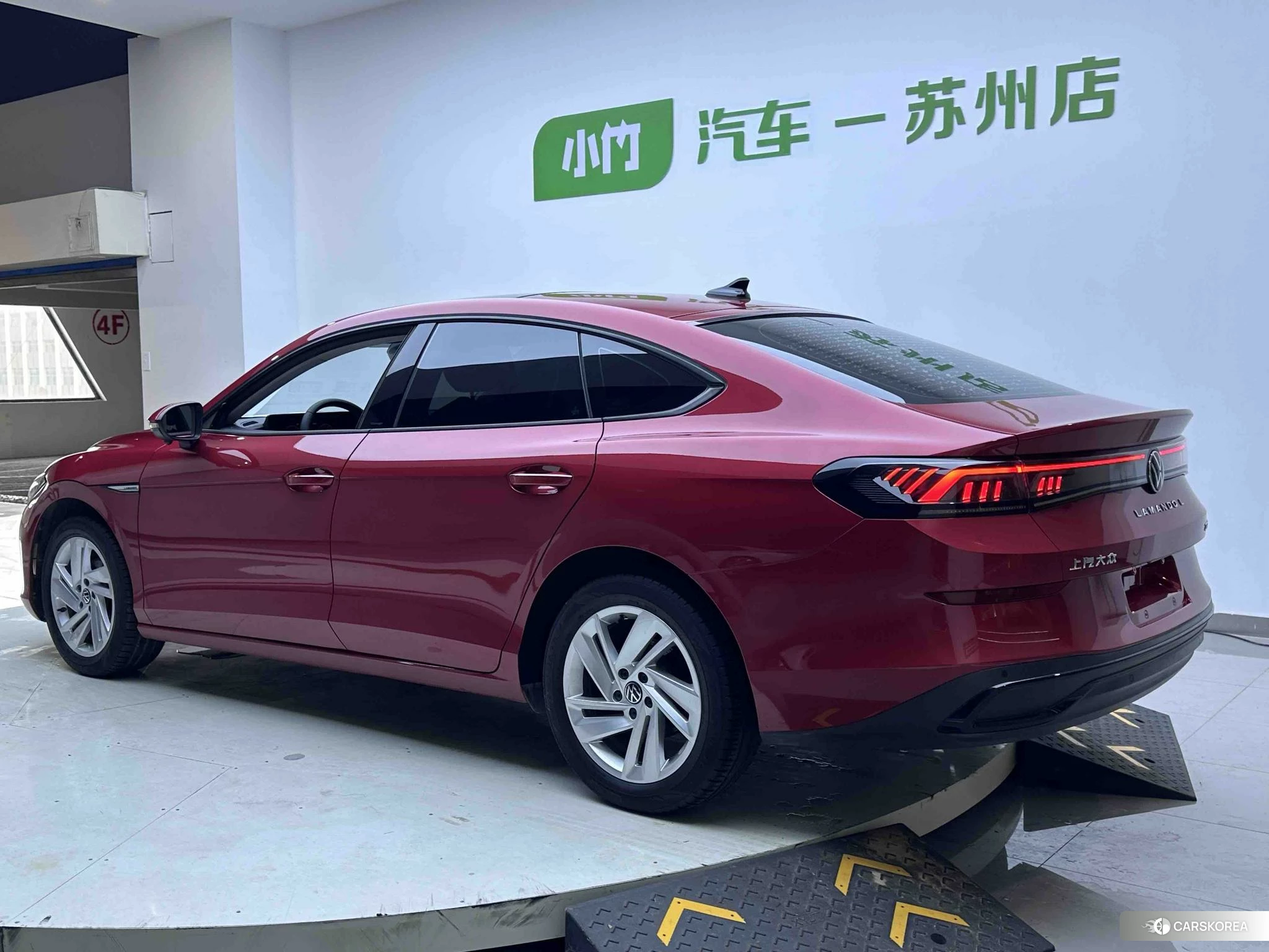 Volkswagen Lingdu 2022 Красный из Китая, фото 5