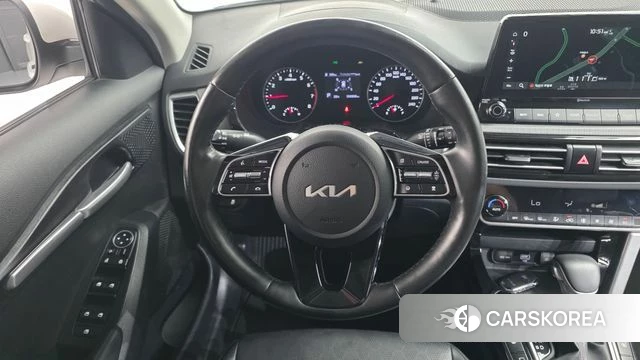 Kia Seltos 2021 Белый из Кореи, фото 5