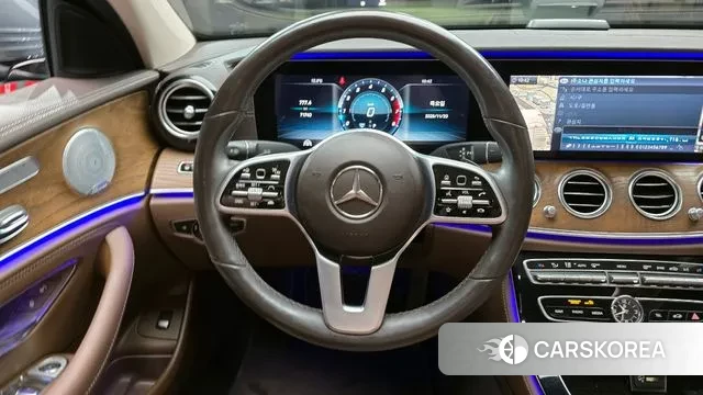 Mercedes-Benz E-Class W213 2019 Серый из Кореи, фото 5