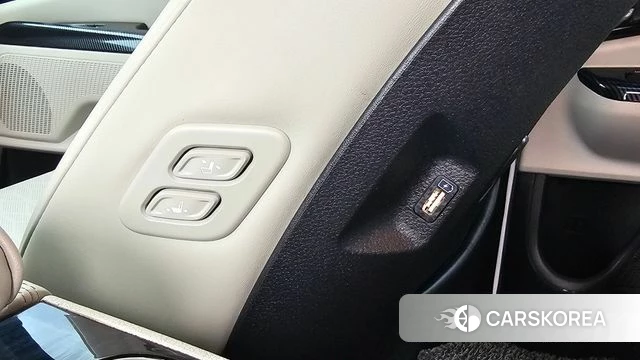 Kia Carnival 4th generation 2021 Белый из Кореи, фото 5
