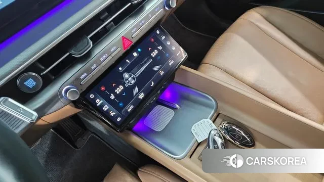 Hyundai Grandeur Hybrid (GN7) 2023 Черный из Кореи, фото 5