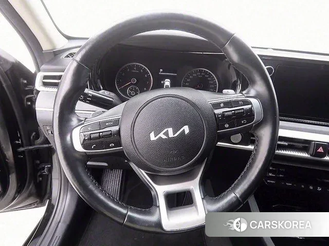 Kia K5 3rd generation 2022 Темно-зеленый из Кореи, фото 5