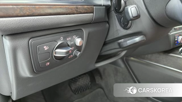 Audi New A6 2018 Серебряный из Кореи, фото 5
