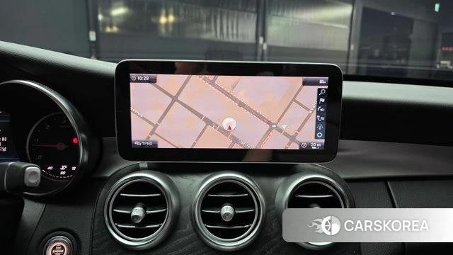 Mercedes-Benz C-Class W205 2019 Белый из Кореи, фото 5