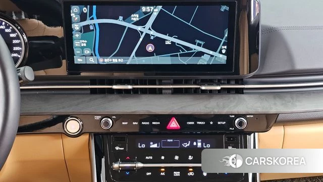 Kia Carnival 4th generation 2023 Белый из Кореи, фото 5